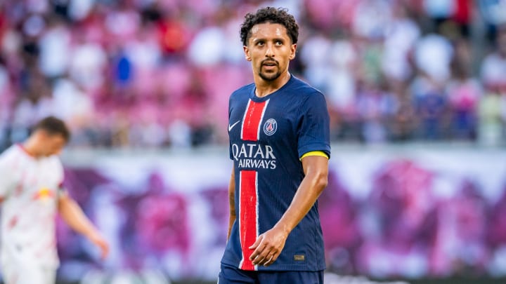 Marquinhos segue como titular da zaga parisiense
