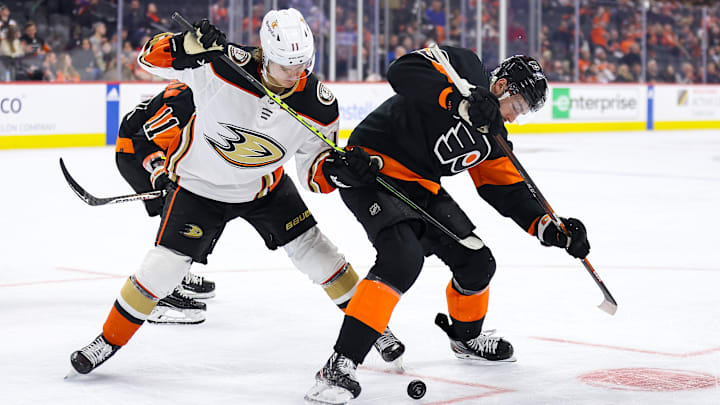 Anaheim Ducks v Philadelphia Flyers