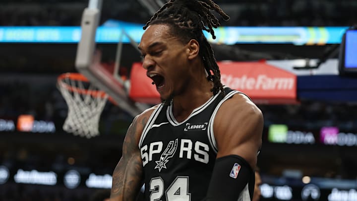 San Antonio Spurs v Dallas Mavericks