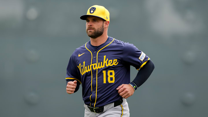 Vinny Capra - Milwaukee Brewers v Chicago White Sox