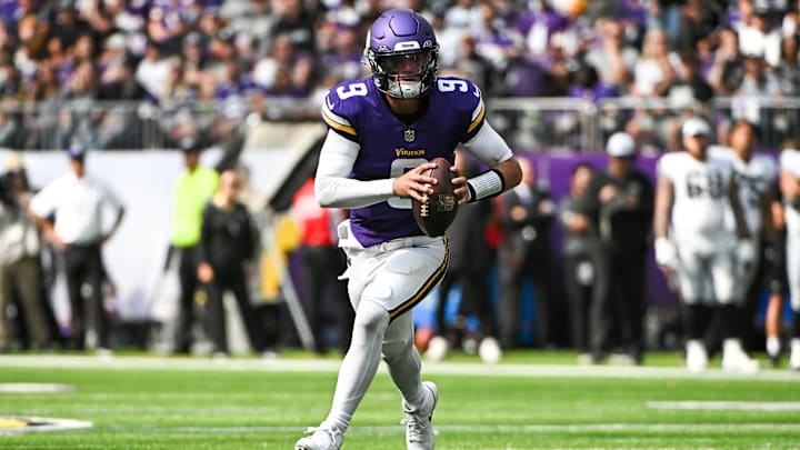 Las Vegas Raiders v Minnesota Vikings