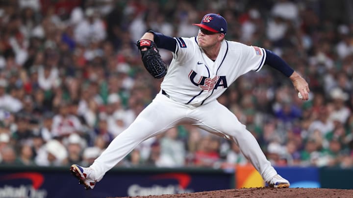 Mar 9, 2026; Houston, TX, United States; United States pitcher Garrett Cleavinger (60) delivers a pitch in the fifth inning against Mexico at Daikin Park. Mandatory Credit: Troy Taormina-Imagn Images