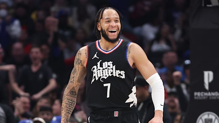 Toronto Raptors v Los Angeles Clippers
