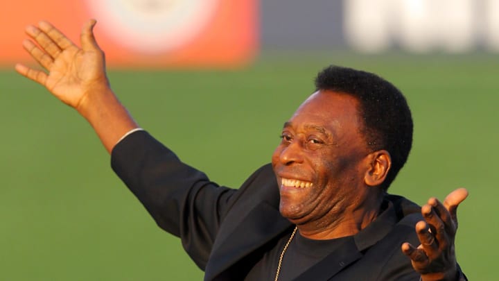 Aug 3, 2013; Hempstead, NY, USA; New York Cosmos former player Pele acknowledges the crowd during a ceremony before a match against the Fort Lauderdale Strikers at James M. Shuart Stadium. Mandatory Credit: Brad Penner-Imagn Images Aug 3, 2013; Hempstead, NY, USA; New York Cosmos former player Pele acknowledges the crowd during a ceremony before a match against the Fort Lauderdale Strikers at James M. Shuart Stadium. Mandatory Credit: Brad Penner-Imagn Images