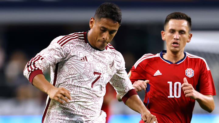 Luis Romo en un juego de México contra Costa Rica del 2023
