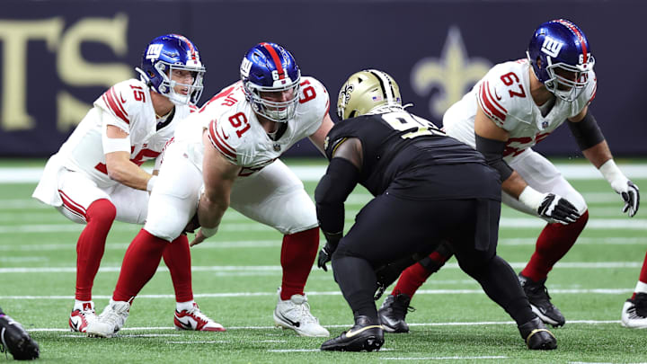 Members of the 2023 New York Giants offensive line 