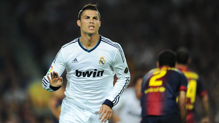 En 2012 Cristiano Ronaldo hizo una celebración que estuvo dirigida a los aficionados del FC Barcelona, en uno de los clásicos contra el Real Madrid