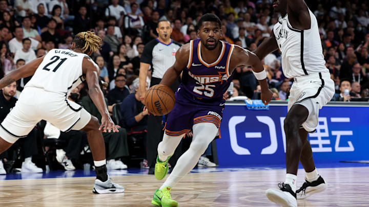 Brooklyn Nets v Phoenix Suns Brooklyn Nets v Phoenix Suns