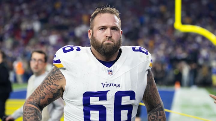 Jan 13, 2025; Glendale, AZ, USA; Minnesota Vikings guard Dalton Risner (66) against the Los Angeles Rams during an NFC wild card game at State Farm Stadium. Mandatory Credit: Mark J. Rebilas-Imagn Images Jan 13, 2025; Glendale, AZ, USA; Minnesota Vikings guard Dalton Risner (66) against the Los Angeles Rams during an NFC wild card game at State Farm Stadium. Mandatory Credit: Mark J. Rebilas-Imagn Images