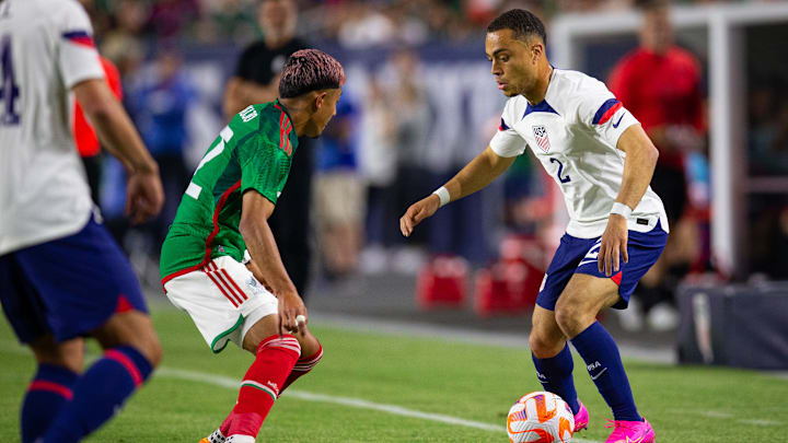 Mexico vs. USMNT head to head record. 