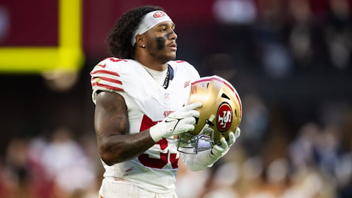 Jan 5, 2025; Glendale, Arizona, USA; San Francisco 49ers linebacker Dee Winters (53) against the Arizona Cardinals at State Farm Stadium. Mandatory Credit: Mark J. Rebilas-Imagn Images