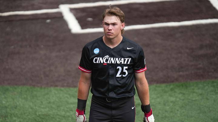 Cincinnati infielder Quinton Coats (25) walks off the field after Cincinnati loses a NCAA regional baseball game between the Cincinnati Bearcats and Wake Forest Demon Deacons at Lindsey Nelson Stadium in Knoxville, Tenn., on June 1, 2025.