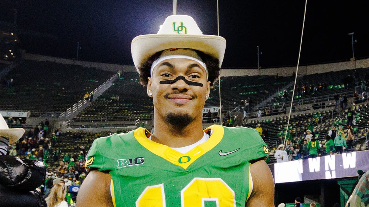 Kenyon Sadiq’s NFL Draft Call Shows What Sets Oregon's Coaches Apart