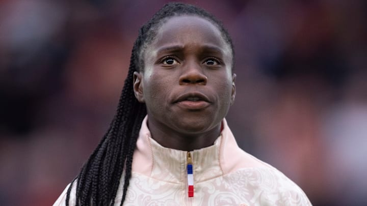 Griedge Mbock, défenseure de l'Equipe de France de foot féminine