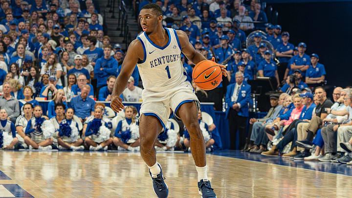 Kentucky's Lamont Butler (1) drove the ball upcourt during the Wildcats' season-opening game against Wright State at Rupp Arena in Lexington, Ky. The Wildcats defeated the Raiders 103-62. November 4, 2024.