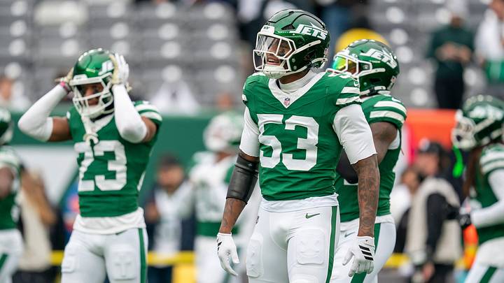 New York Jets linebacker Mykal Walker (53) warms up before an NFL Week 10 game between the New York Jets and the Cleveland Browns at MetLife Stadium on Sunday, Nov. 9, 2025. New York Jets linebacker Mykal Walker (53) warms up before an NFL Week 10 game between the New York Jets and the Cleveland Browns at MetLife Stadium on Sunday, Nov. 9, 2025.