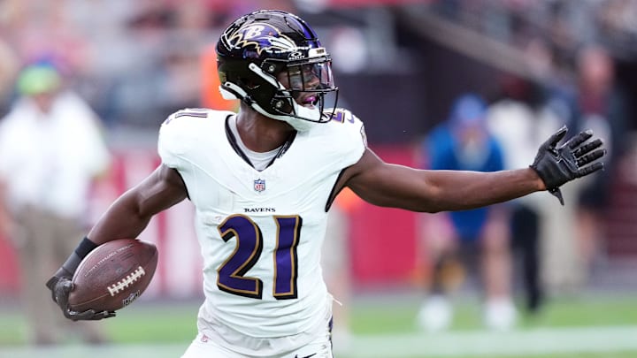 Oct 29, 2023; Glendale, Arizona, USA; Baltimore Ravens cornerback Brandon Stephens (21) celebrates an interception against the Arizona Cardinals during the first half at State Farm Stadium. Mandatory Credit: Joe Camporeale-Imagn Images Oct 29, 2023; Glendale, Arizona, USA; Baltimore Ravens cornerback Brandon Stephens (21) celebrates an interception against the Arizona Cardinals during the first half at State Farm Stadium. Mandatory Credit: Joe Camporeale-Imagn Images