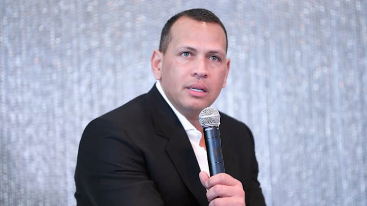 Alex Rodríguez tiene una fortuna estimada de 350 millones de dólares, según informa el sitio Celebrity Net Worth