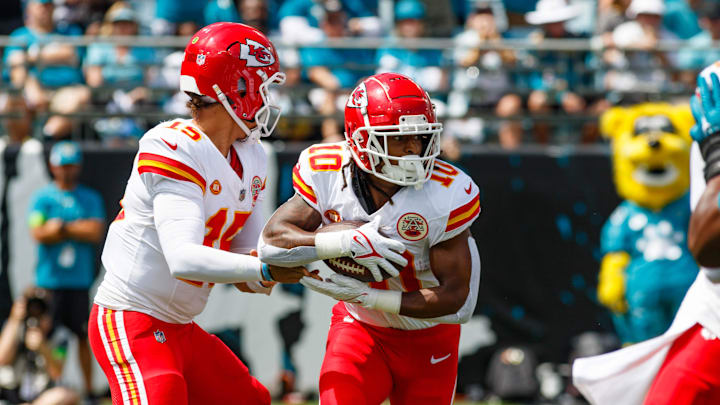 Sep 17, 2023; Jacksonville, Florida, USA; Kansas City Chiefs quarterback Patrick Mahomes (15) hands the ball off to running back Isiah Pacheco (10) against the Jacksonville Jaguars during the first quarter at EverBank Stadium. Mandatory Credit: Morgan Tencza-Imagn Images Sep 17, 2023; Jacksonville, Florida, USA; Kansas City Chiefs quarterback Patrick Mahomes (15) hands the ball off to running back Isiah Pacheco (10) against the Jacksonville Jaguars during the first quarter at EverBank Stadium. Mandatory Credit: Morgan Tencza-Imagn Images
