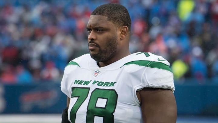 Laken Tomlinson