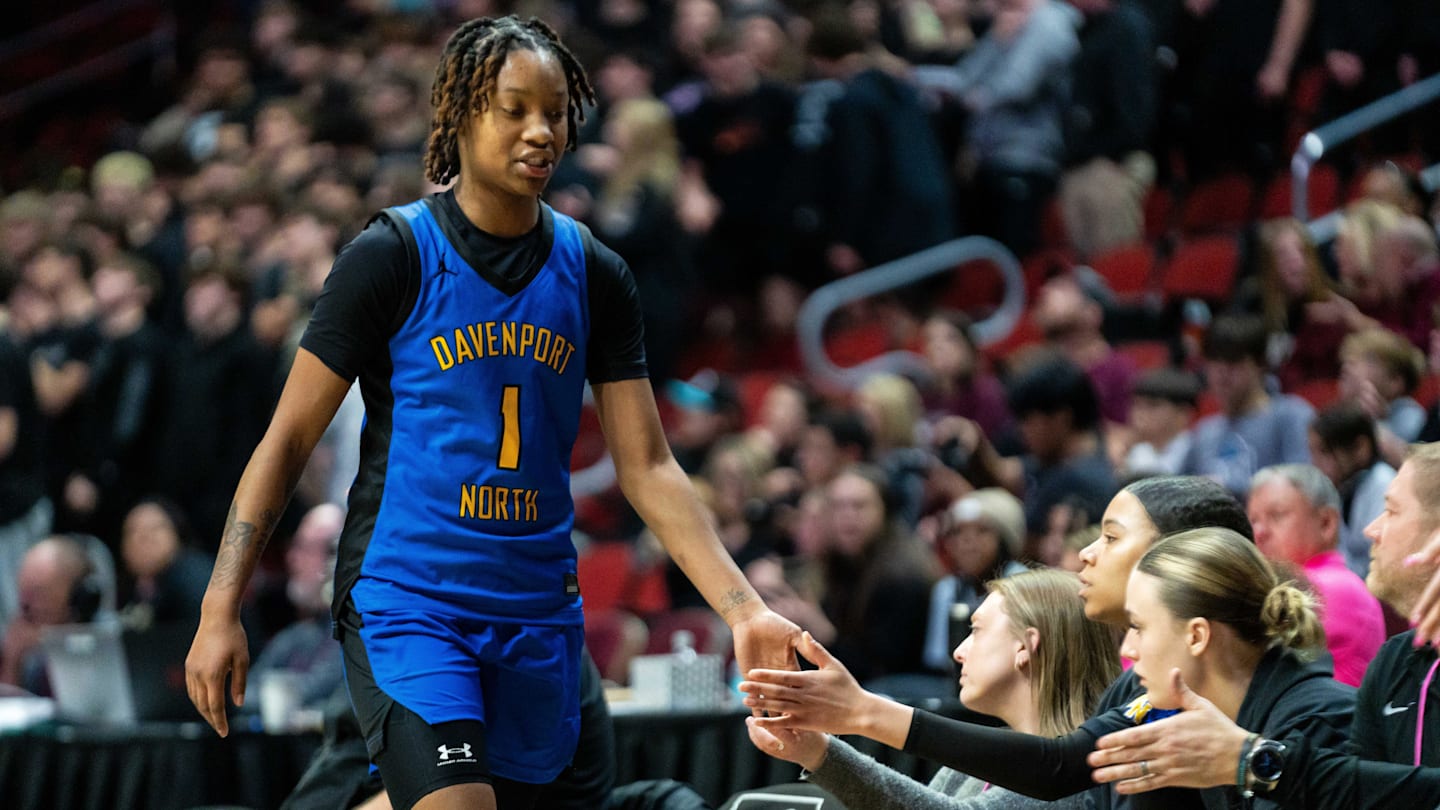 Former Iowa High School Girls Basketball Standout Commits To Illinois