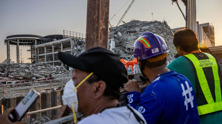 Tremors from Myanmar Earthquake Are Felt In Bangkok