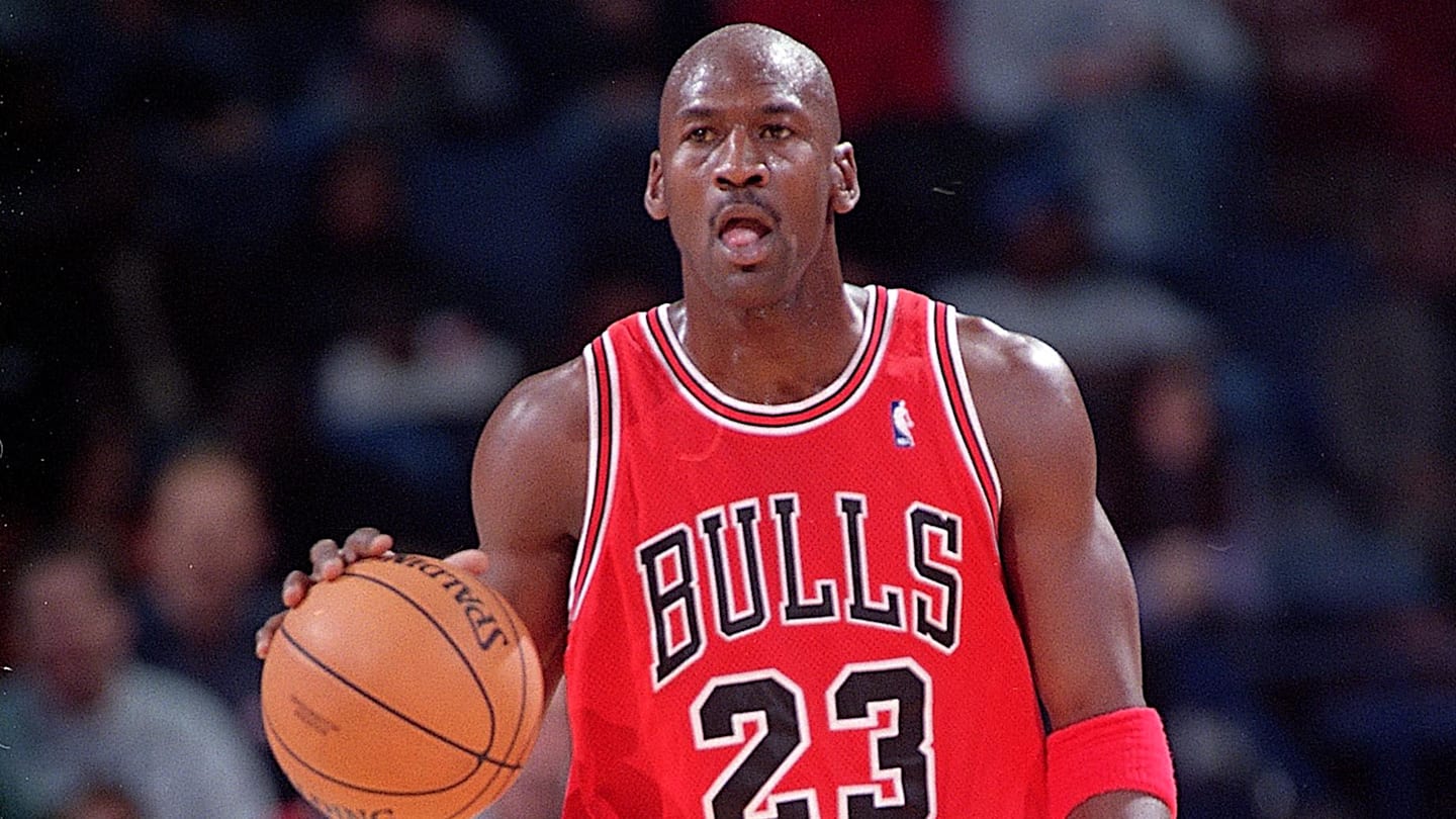 1986-87 Fleer Michael Jordan RC available in exclusive Slab Pack