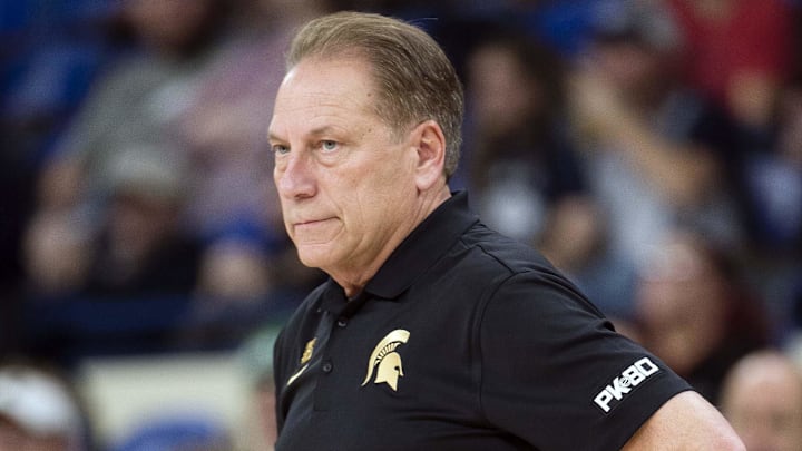 Nov 24, 2017; Portland, OR, USA; Michigan State Spartans head coach Tom Izzo looks toward an official during the second half during a game against the Connecticut Huskies at Veterans Memorial Coliseum. Michigan State beat Connecticut 77-57. Mandatory Credit: Troy Wayrynen-Imagn Images Nov 24, 2017; Portland, OR, USA; Michigan State Spartans head coach Tom Izzo looks toward an official during the second half during a game against the Connecticut Huskies at Veterans Memorial Coliseum. Michigan State beat Connecticut 77-57. Mandatory Credit: Troy Wayrynen-Imagn Images