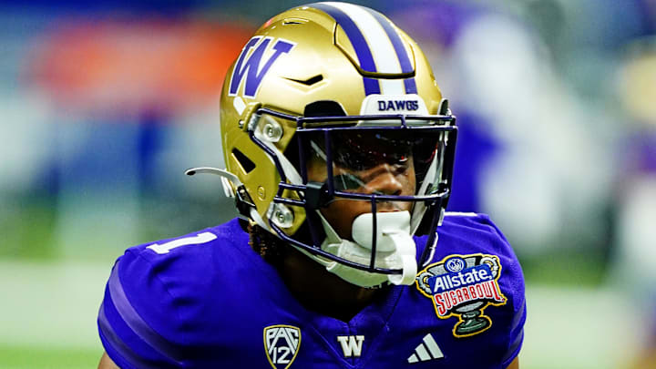 Jan 1, 2024; New Orleans, LA, USA; Washington Huskies wide receiver Rome Odunze (1) warms up before Jan 1, 2024; New Orleans, LA, USA; Washington Huskies wide receiver Rome Odunze (1) warms up before