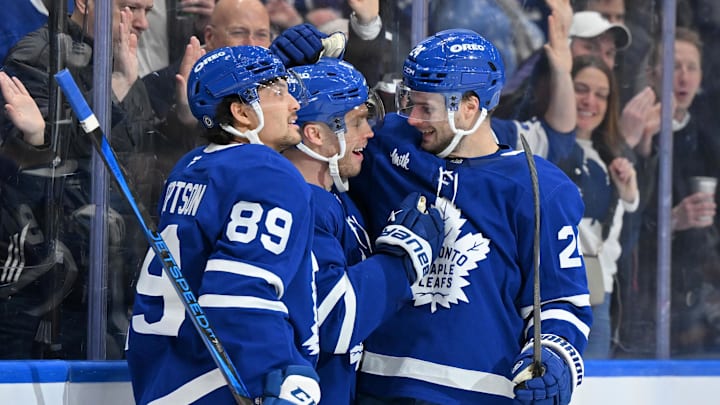Mar 25, 2025; Toronto, Ontario, CAN;  Toronto Maple Leafs forward Max Domi (11) celebrates with forwards Nick Robertson (89) and Scott Laughton (24) after scoring a goal against the Philadelphia Flyers in the third period at Scotiabank Arena. Mandatory Credit: Dan Hamilton-Imagn Images Mar 25, 2025; Toronto, Ontario, CAN;  Toronto Maple Leafs forward Max Domi (11) celebrates with forwards Nick Robertson (89) and Scott Laughton (24) after scoring a goal against the Philadelphia Flyers in the third period at Scotiabank Arena. Mandatory Credit: Dan Hamilton-Imagn Images