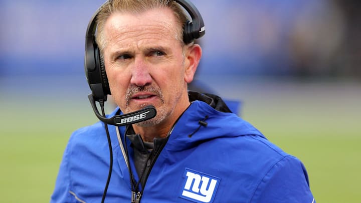 Dec 17, 2017; East Rutherford, NJ, USA; New York Giants interim head coach Steve Spagnuolo coaches against the Philadelphia Eagles during the third quarter at MetLife Stadium. Mandatory Credit: Brad Penner-Imagn Images Dec 17, 2017; East Rutherford, NJ, USA; New York Giants interim head coach Steve Spagnuolo coaches against the Philadelphia Eagles during the third quarter at MetLife Stadium. Mandatory Credit: Brad Penner-Imagn Images