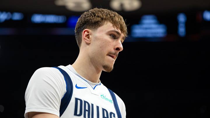 Apr 8, 2026; Phoenix, Arizona, USA; Dallas Mavericks forward Cooper Flagg (32) against the Phoenix Suns at Mortgage Matchup Center. Mandatory Credit: Mark J. Rebilas-Imagn Images Apr 8, 2026; Phoenix, Arizona, USA; Dallas Mavericks forward Cooper Flagg (32) against the Phoenix Suns at Mortgage Matchup Center. Mandatory Credit: Mark J. Rebilas-Imagn Images