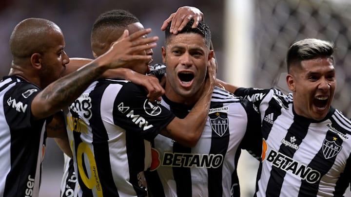 Hulk está de volta ao elenco para enfrentar o Athletico-PR nesta quarta (18)