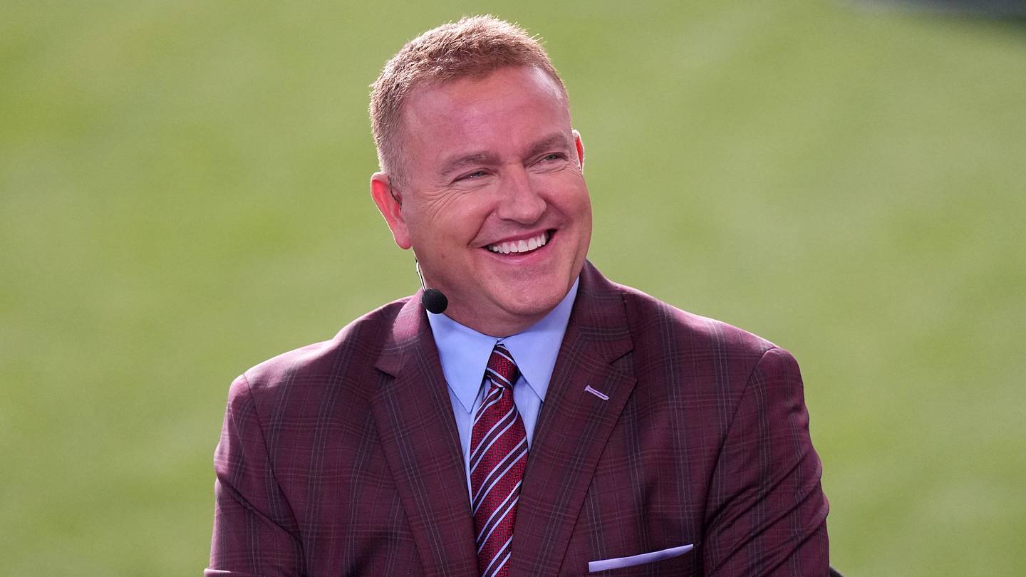 Kirk Herbstreit Names Best Quarterback in College Football Right Now