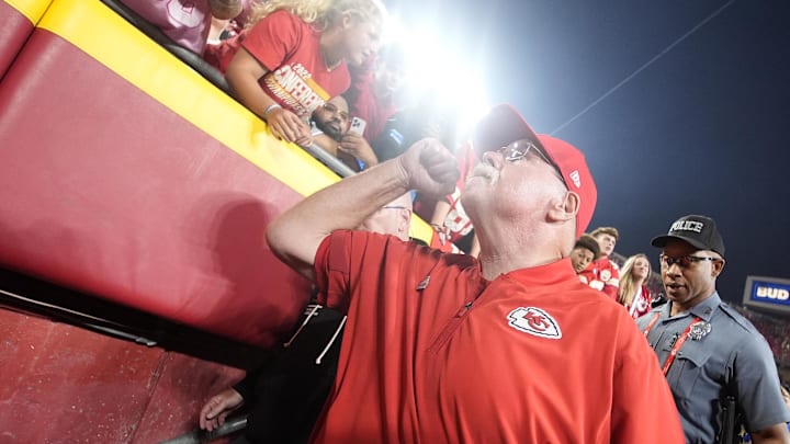 Oct 12, 2025; Kansas City, Missouri, USA; Kansas City Chiefs head coach Andy Reid reacts with fans after the game at GEHA Field at Arrowhead Stadium. Mandatory Credit: Jay Biggerstaff-Imagn Images Oct 12, 2025; Kansas City, Missouri, USA; Kansas City Chiefs head coach Andy Reid reacts with fans after the game at GEHA Field at Arrowhead Stadium. Mandatory Credit: Jay Biggerstaff-Imagn Images