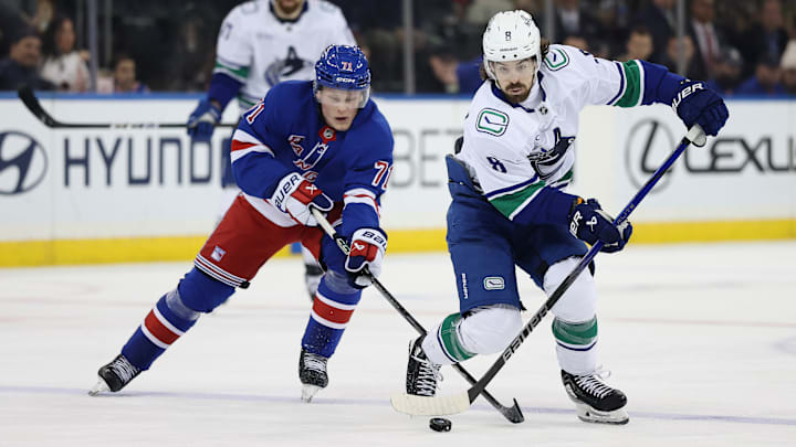 Vancouver Canucks v New York Rangers