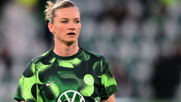 Alexandra Popp mit ehrlichen Aussagen zu Stephan Lerch