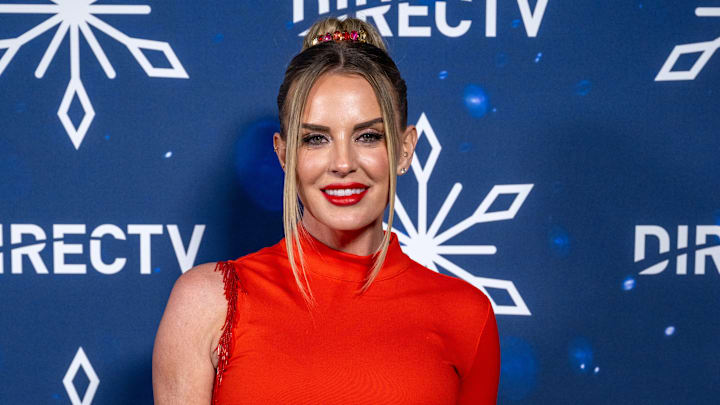 DIRECTV Celebrates Christmas At Kathy's