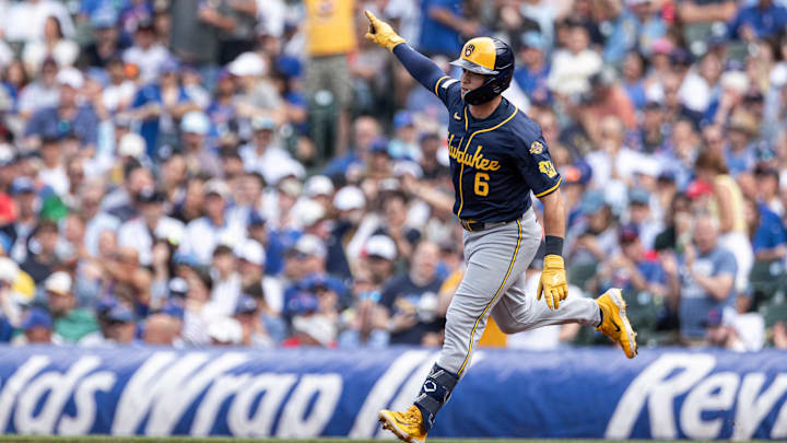 Milwaukee Brewers v Chicago Cubs