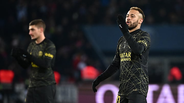 Neymar foi o melhor em campo, mas não conseguiu evitar novo tropeço do PSG