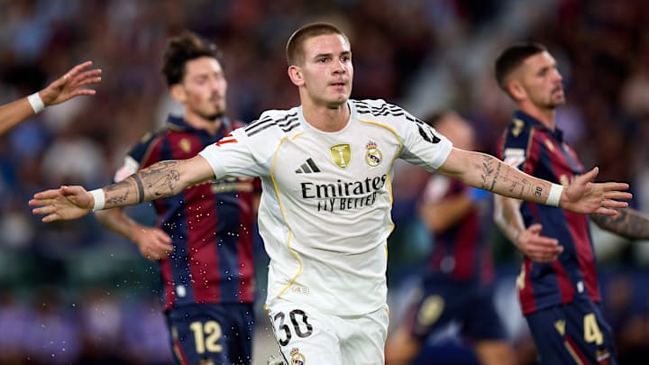 Franco Mastantuono a inscrit son premier but avec le Real Madrid face à Levante.