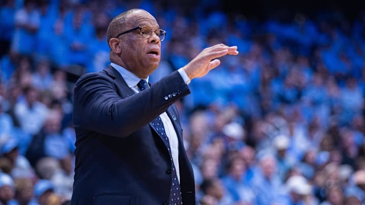 Nov 11, 2025; Chapel Hill, North Carolina, USA; North Carolina Tar Heels head coach Hubert Davis directs his team during the first half against the Radford Highlanders at Dean E. Smith Center. Mandatory Credit: Scott Kinser-Imagn Images Nov 11, 2025; Chapel Hill, North Carolina, USA; North Carolina Tar Heels head coach Hubert Davis directs his team during the first half against the Radford Highlanders at Dean E. Smith Center. Mandatory Credit: Scott Kinser-Imagn Images