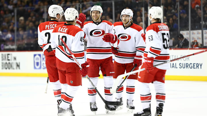 Carolina Hurricanes v New York Islanders