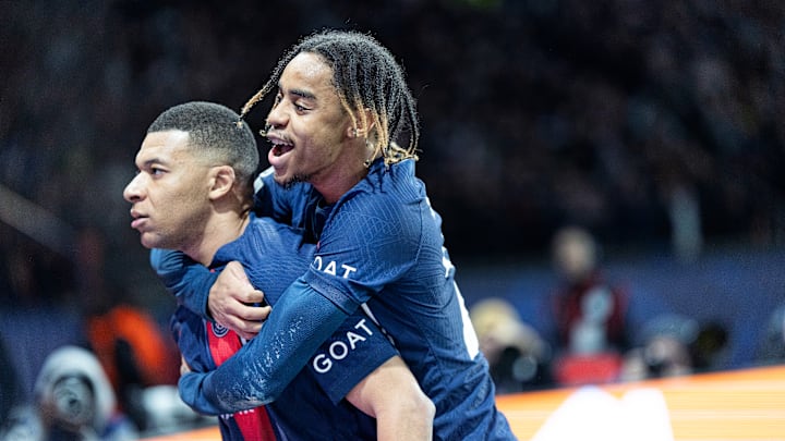 As the match draws near, early indications are already appearing for the FC Barcelona vs PSG lineups in the second leg of the Champions League quarter-final set for Tuesday.