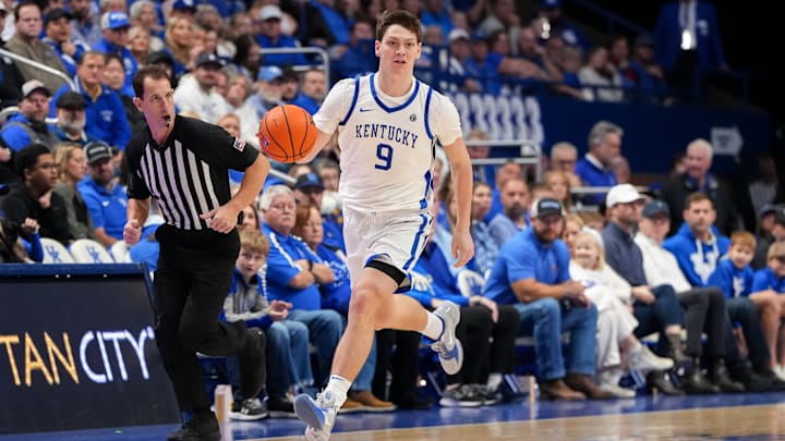 Eastern Illinois v Kentucky Eastern Illinois v Kentucky