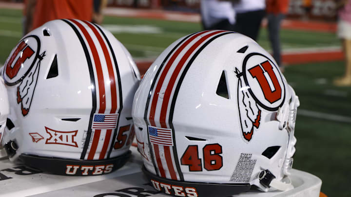 Football helmet worn by the Utah Utes. Football helmet worn by the Utah Utes.