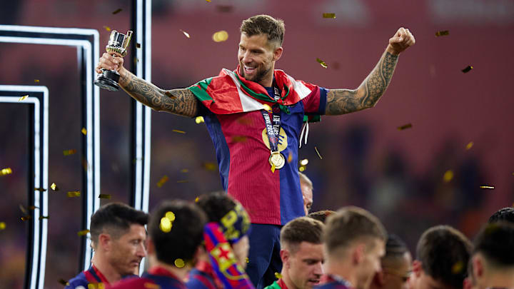 El Barcelona sigue extrañando a un Iñigo Martínez que fue importante en el Triplete local del curso pasado