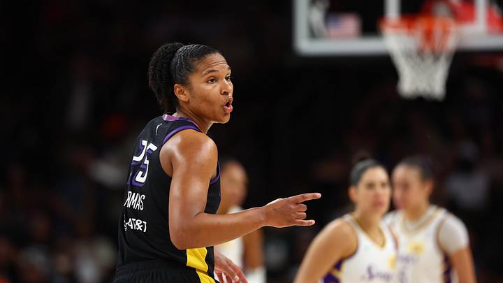 Sep 9, 2025; Phoenix, Arizona, USA; Phoenix Mercury forward Alyssa Thomas (25) reacts against the Los Angeles Sparks during the first half of a WNBA game at PHX Arena. Mandatory Credit: Mark J. Rebilas-Imagn Images Sep 9, 2025; Phoenix, Arizona, USA; Phoenix Mercury forward Alyssa Thomas (25) reacts against the Los Angeles Sparks during the first half of a WNBA game at PHX Arena. Mandatory Credit: Mark J. Rebilas-Imagn Images