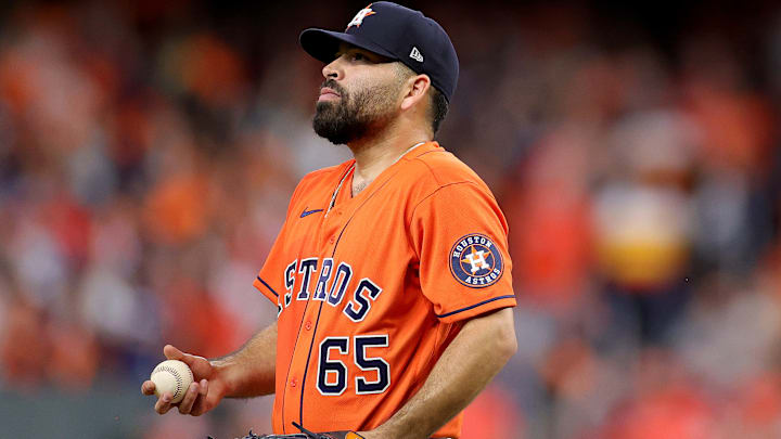 José Urquidy lanzaría por los Astros en el séptimo juego de la Serie Mundial