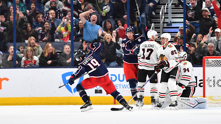 Chicago Blackhawks v Columbus Blue Jackets